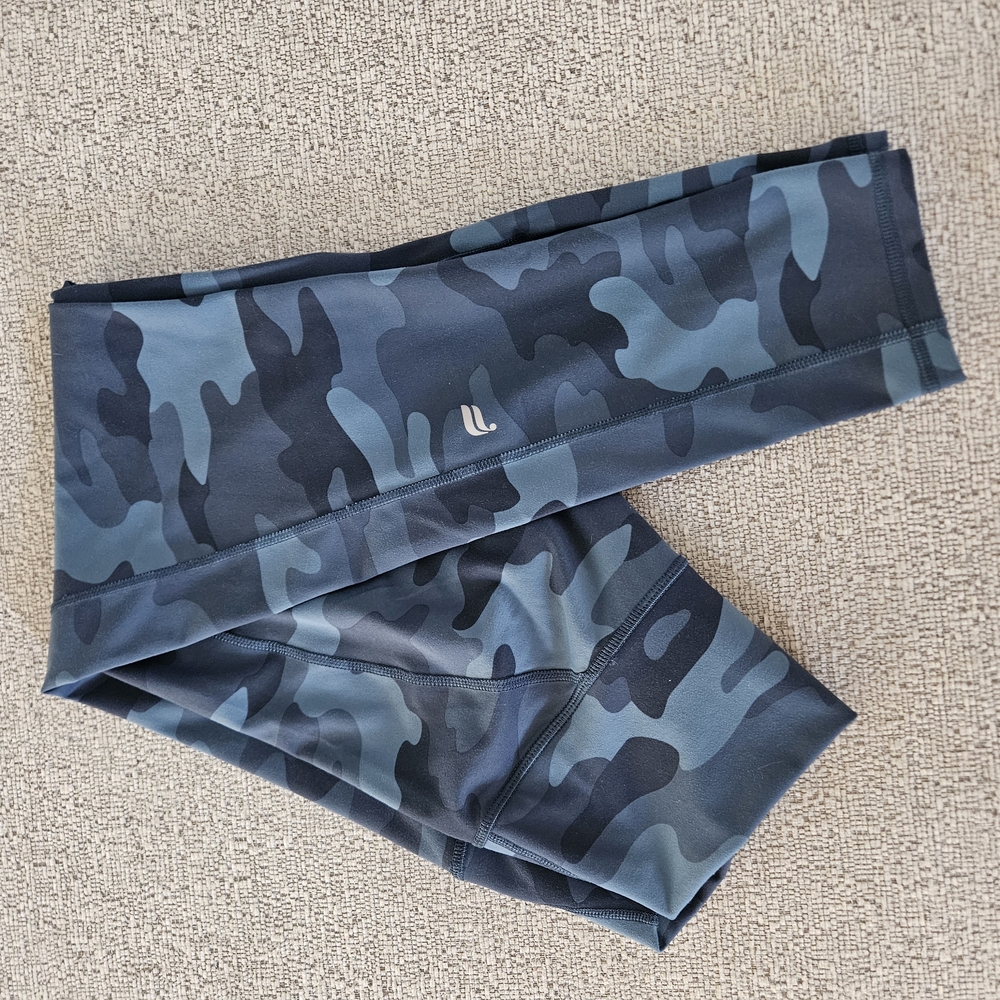 Fabletics Blue Camouflage Leggings Performance Stretch